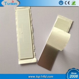 Ultrathin Monza R6 UHF RFID Metal Tag